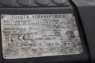 stivuitor diesel Toyota 02-7FDF25 de vânzare imagine 27 stivuitor diesel Toyota 02-7FDF25 imagine 27