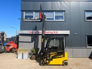 stivuitor electric Yale ERP20VF de vânzare imagine 7 stivuitor electric Yale ERP20VF imagine 7